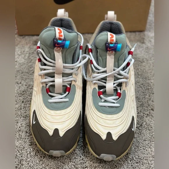 Nike Air Max 270 React ENG “cactus trails”- Travis Scott collaboration Worn once